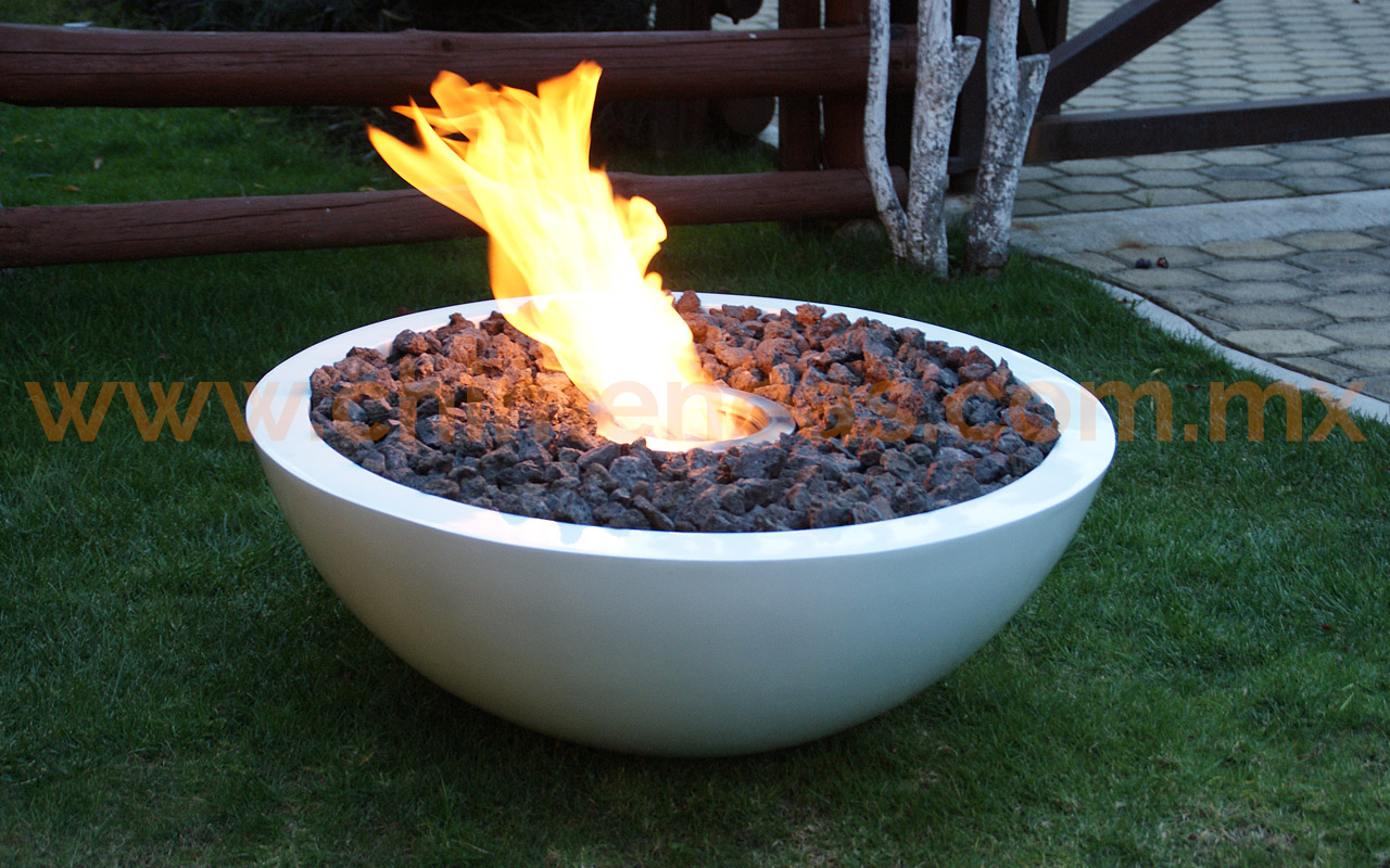 Chimenea para jardín terraza carbón vegetal Activa Angularium 